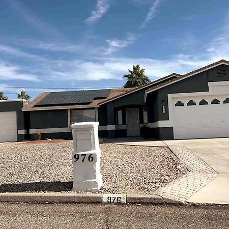 Spacious Getaway! Pool, Spa, Sleeps 9 Lake Havasu City Exterior foto